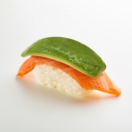 Sushi saumon avocat